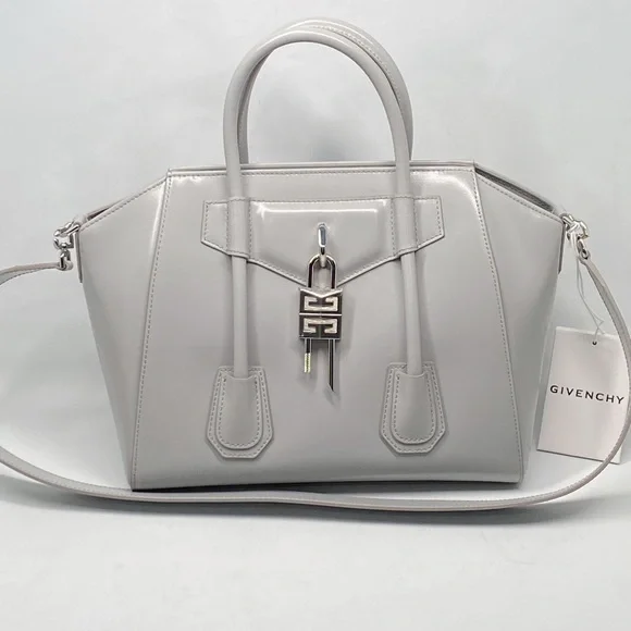 Givenchy Antigona Lock Shoulder Bag - Picture 3 of 16